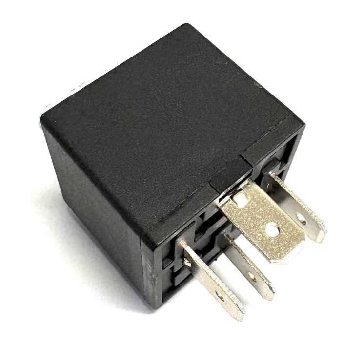 12-VOLT RELAY 4-PIN 40A WITH ATTACHMENT