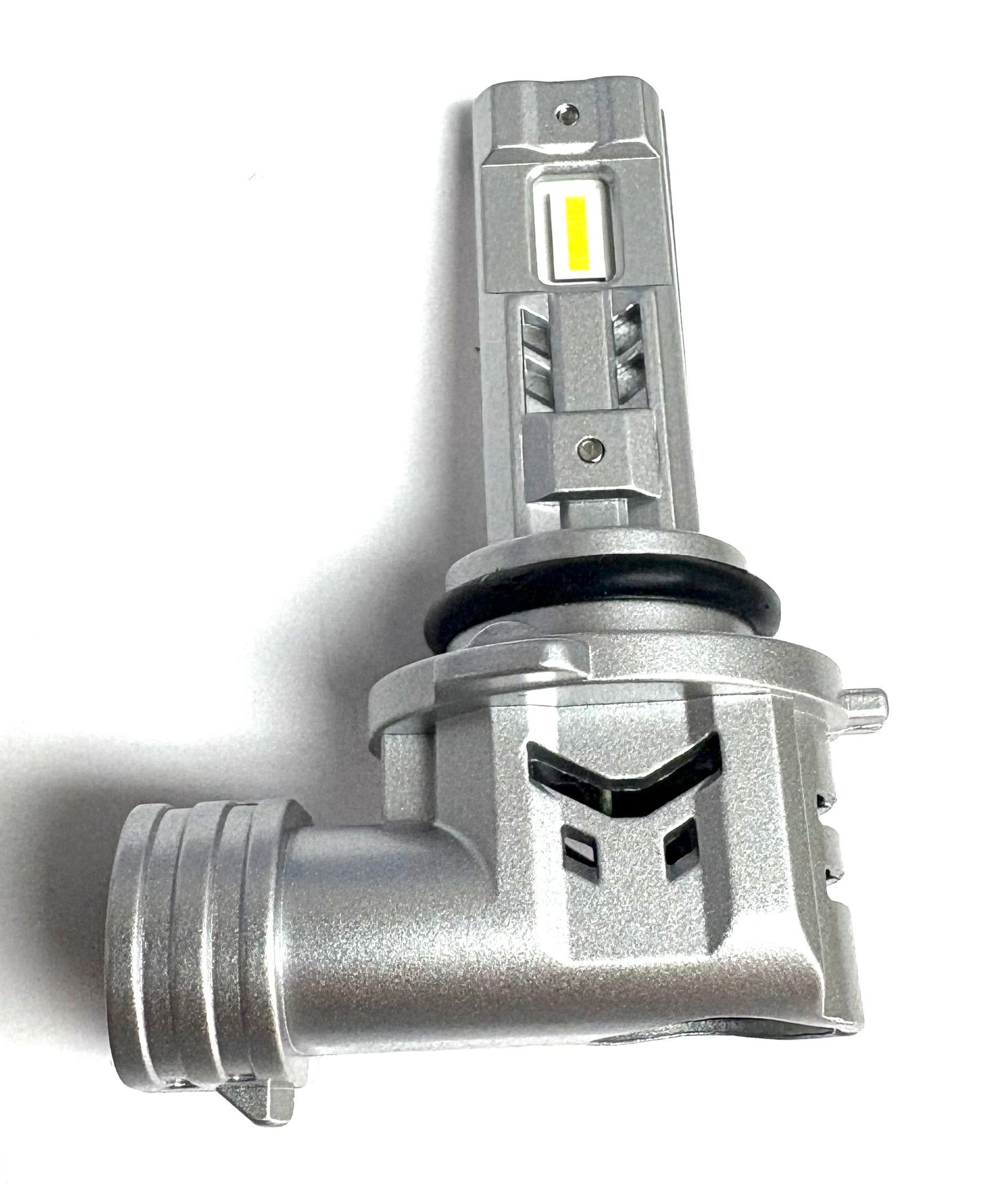 ENSEMBLE DE CONVERSION DEL PRO-H9005 7000 LUMENS STELLA — Coventa Inc.