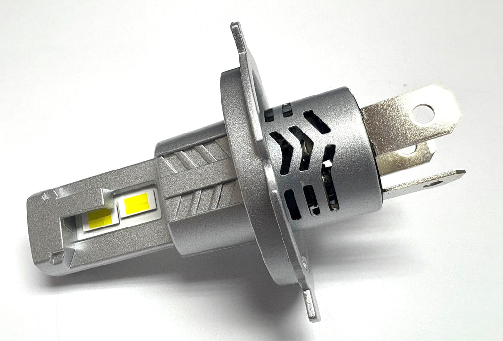 ENSEMBLE DE CONVERSION  DEL PRO-H4 7000 LUMENS STELLA (B2B) (CNUM:4186294299)