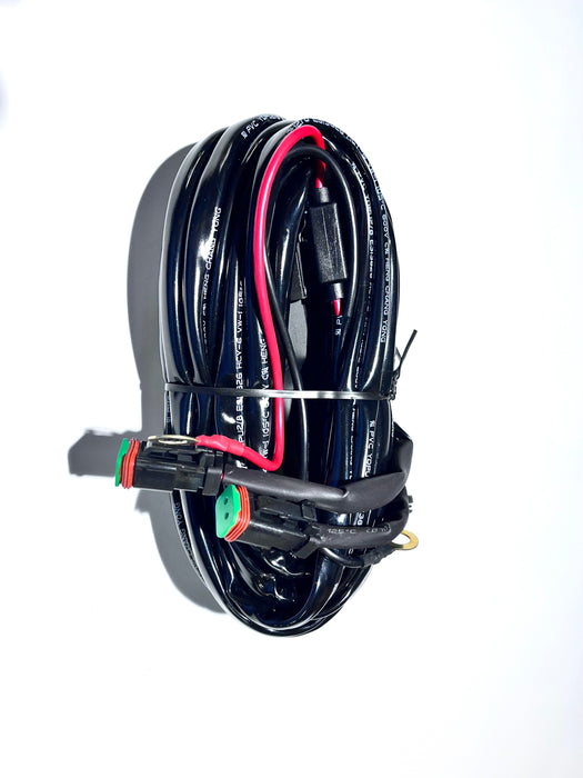 20' FIL 1 INTERRUPTEUR 2 DEUTSCH 1 RELAIS 1 PORTE FUSIBLE -150W (B2B) (CNUM:CQ87753606)