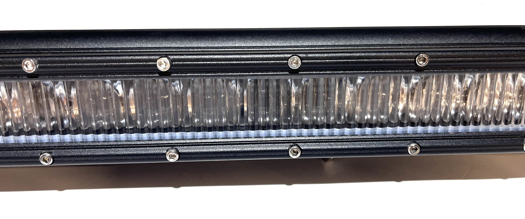 28'' LED LIGHT BAR 30 LED 11 400 LUMENS FLOOD ULTRA SLIM SERIES